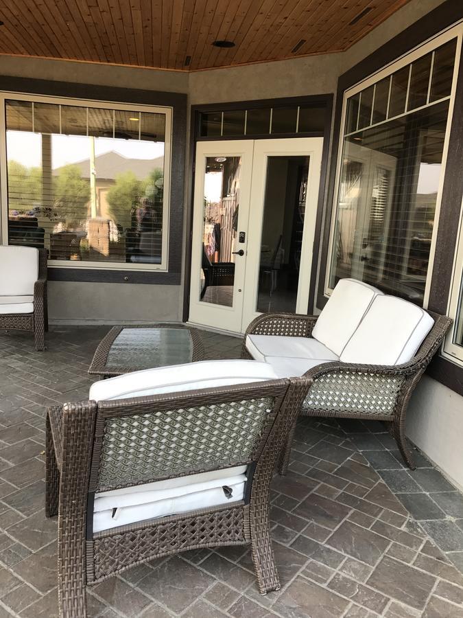 Cheers B&B Kelowna Exterior foto