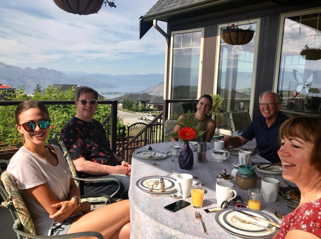 Cheers B&B Kelowna Exterior foto